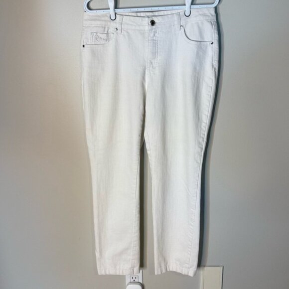 SIMON CHANG Straight Leg White Denim Jeans Embroidered Pockets Cigarette Pants - Picture 9 of 16